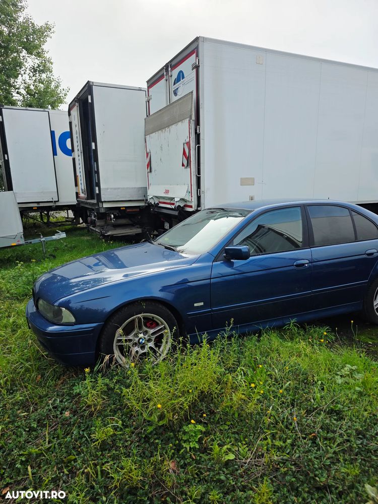 BMW Seria 5 - 25