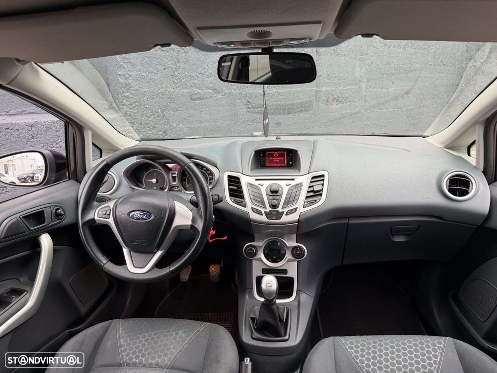 Ford Fiesta 1.25 Titanium - 10
