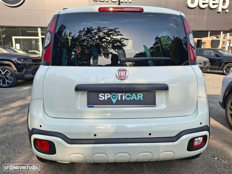Fiat Panda 1.0 Hybrid Cross — fotografia 6
