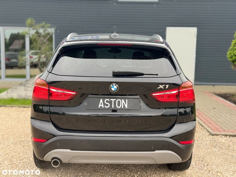 BMW X1 sDrive18d Advantage - 10