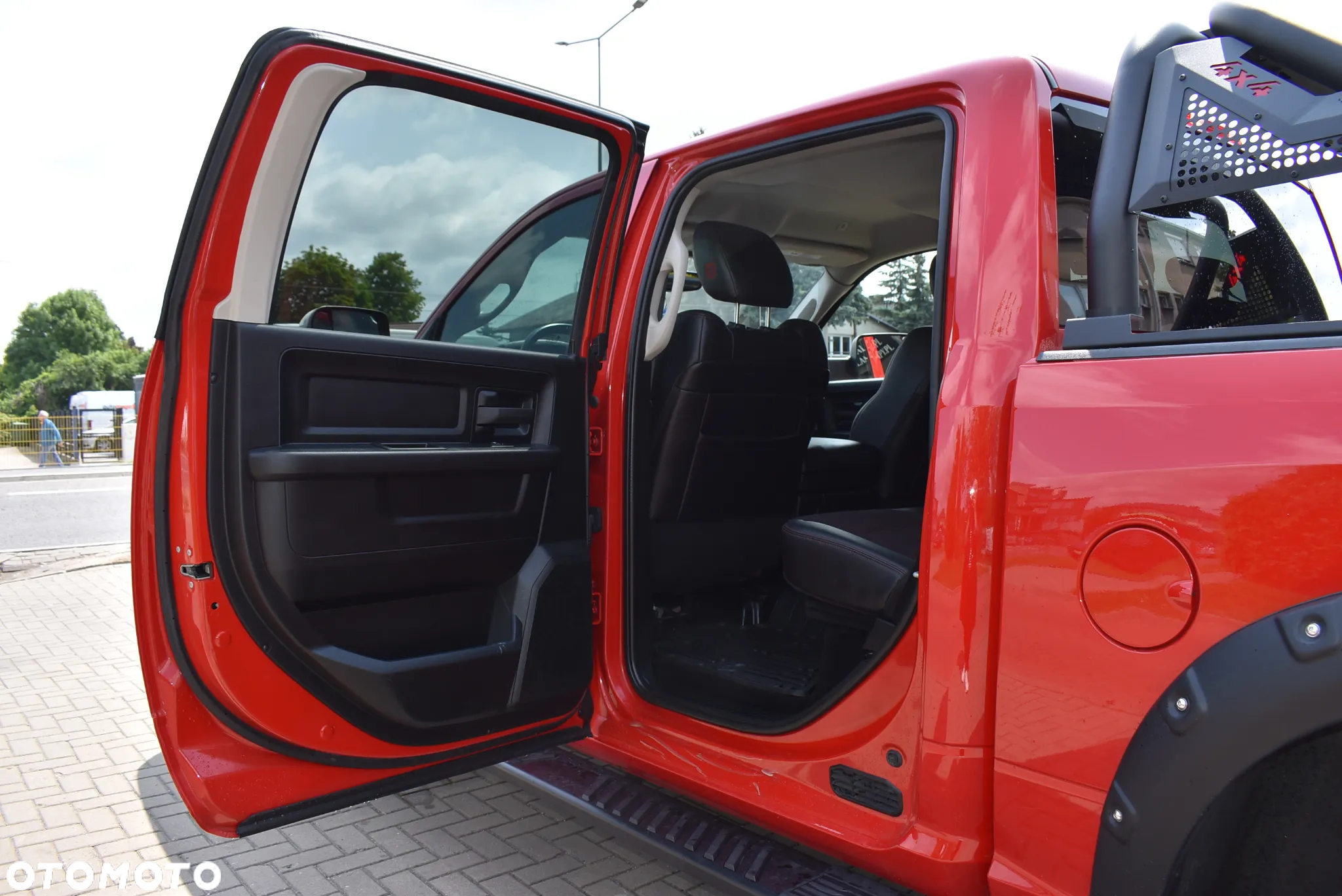 RAM 1500 Crew Cab Sport - 24