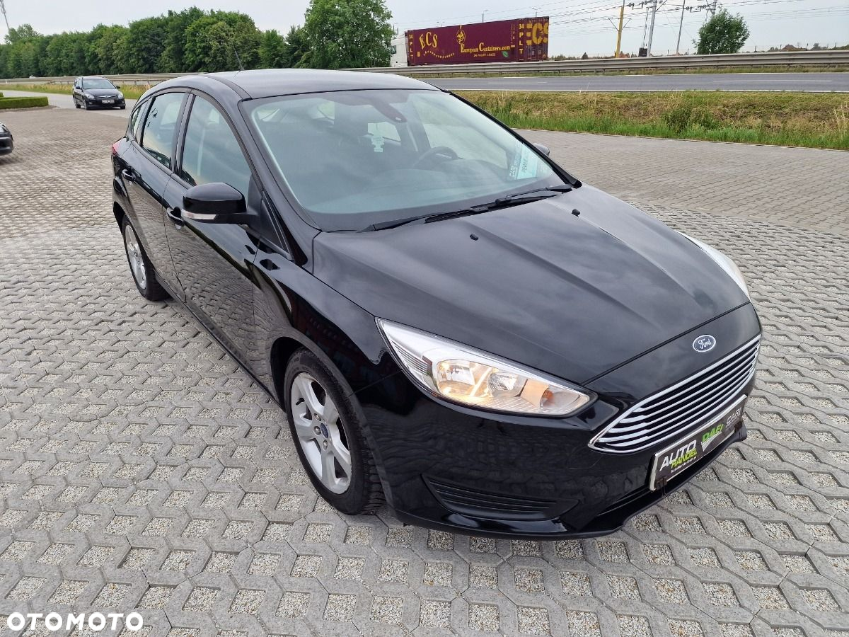 Ford Focus 1.0 EcoBoost 99g Start-Stopp-System Business Edition - 36