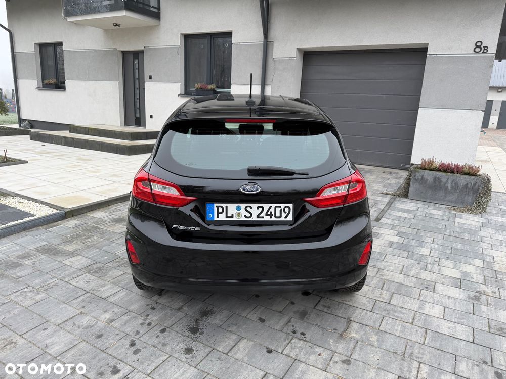 Ford Fiesta 1.1 S&S TITANIUM - 9