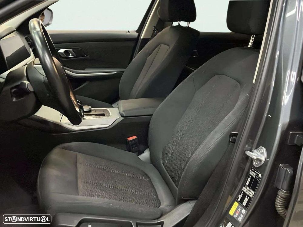 BMW 330 e Corporate Edition Auto - 15