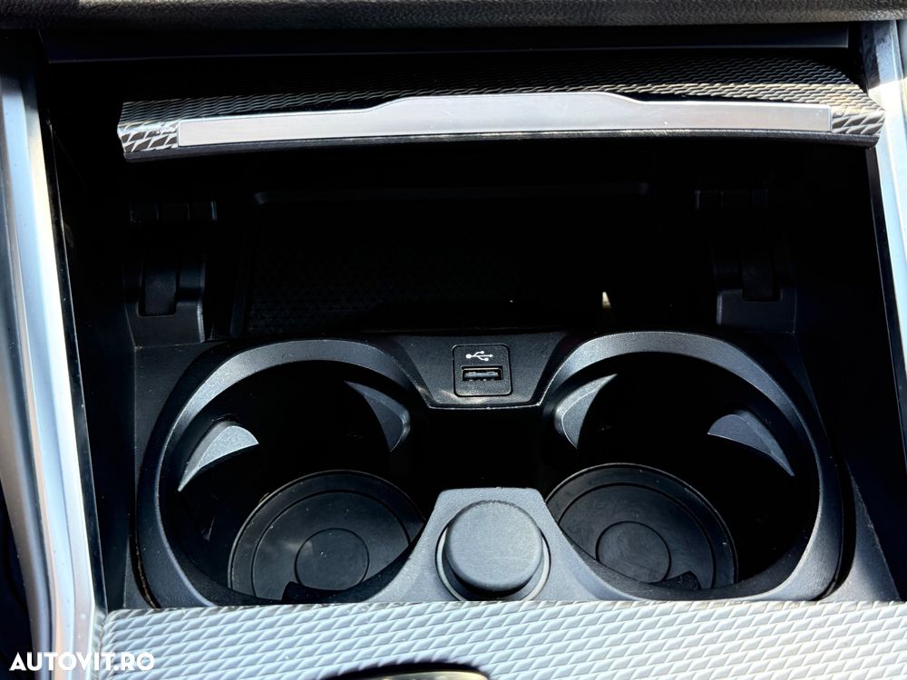 BMW Seria 3 320i Aut. Edition M Sport Shadow - 24