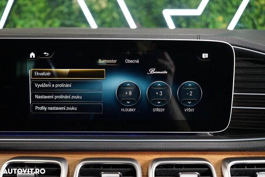 Mercedes-Benz GLS - 32