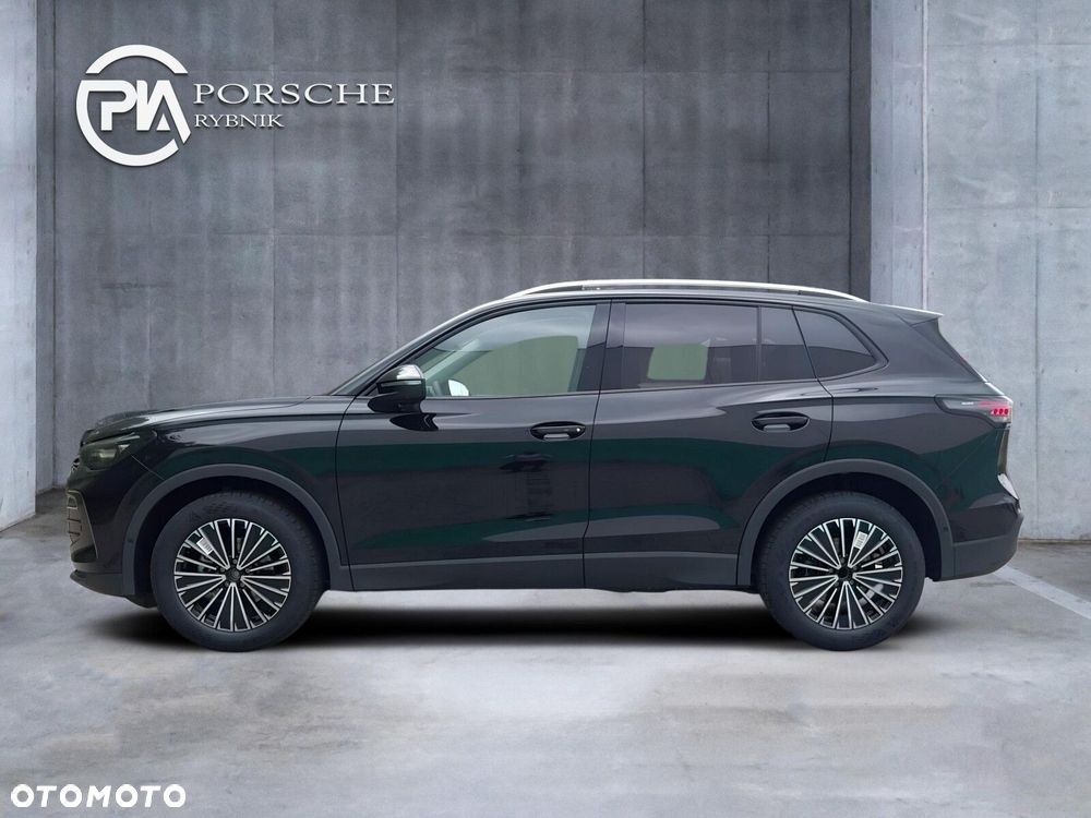 Volkswagen Tiguan - 3