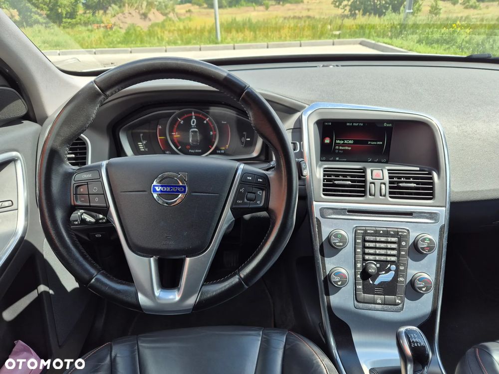 Volvo XC 60 D3 Ocean Race - 8