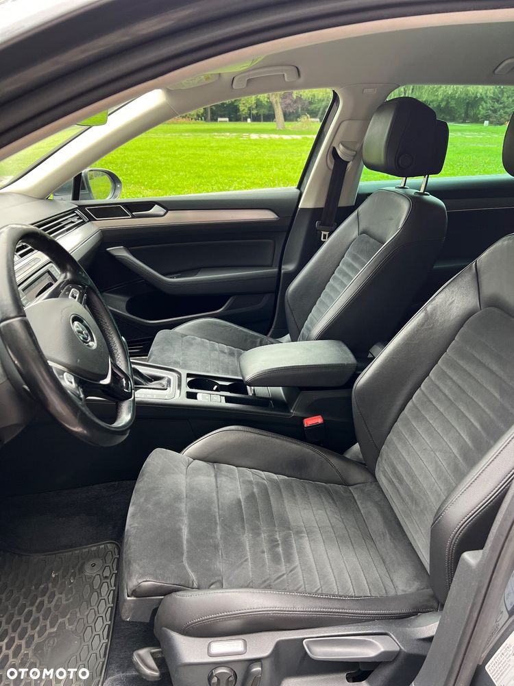 Volkswagen Passat 2.0 TDI BMT Highline DSG - 11
