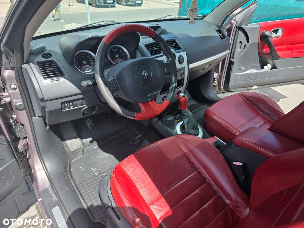 Renault Megane - 21