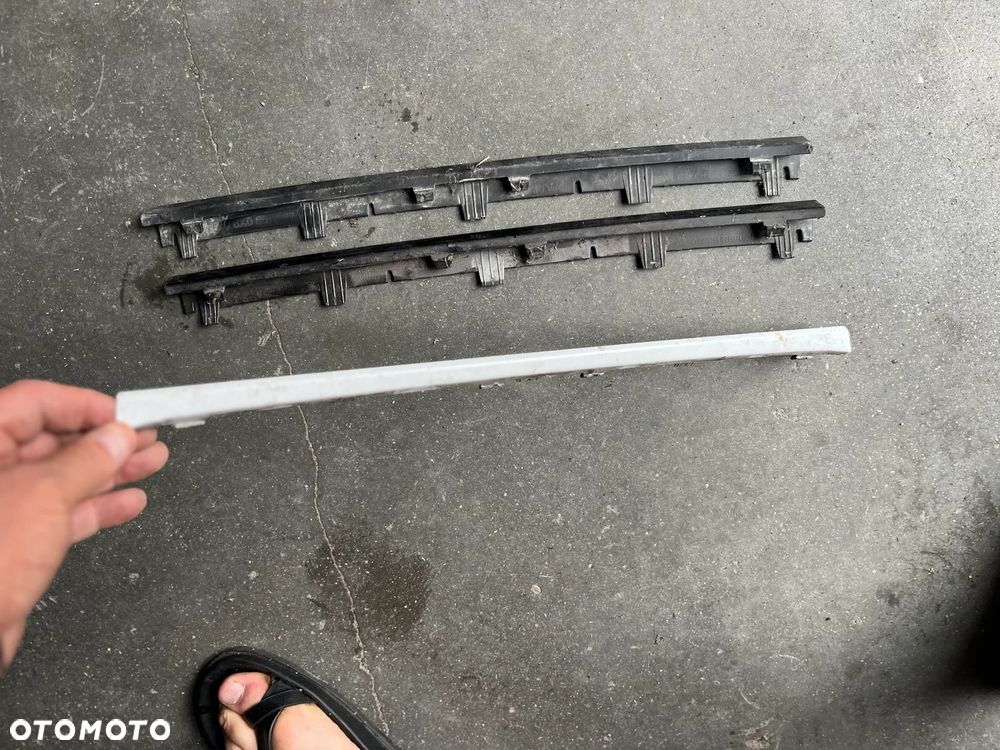 LISTEWKA ZDERZKA AUDI A1 2009- S LINE 8XO807837 - 1