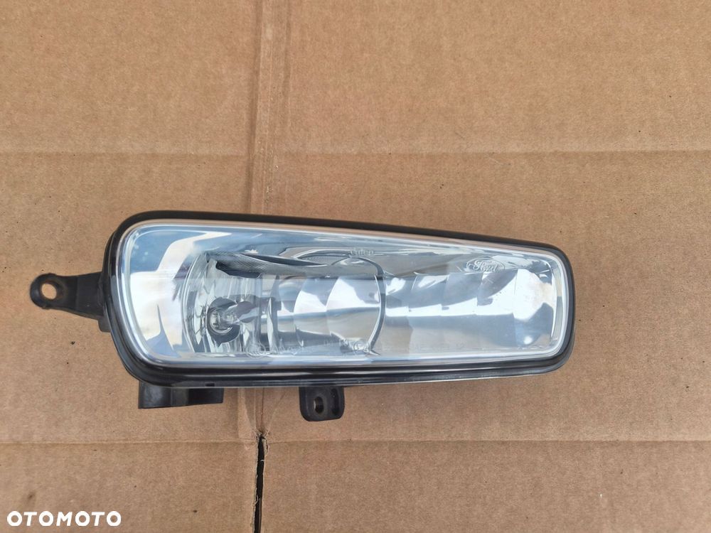 halogen prawy ford focus mk3 fiesta mk8 c-max mk2 oryginał - 1