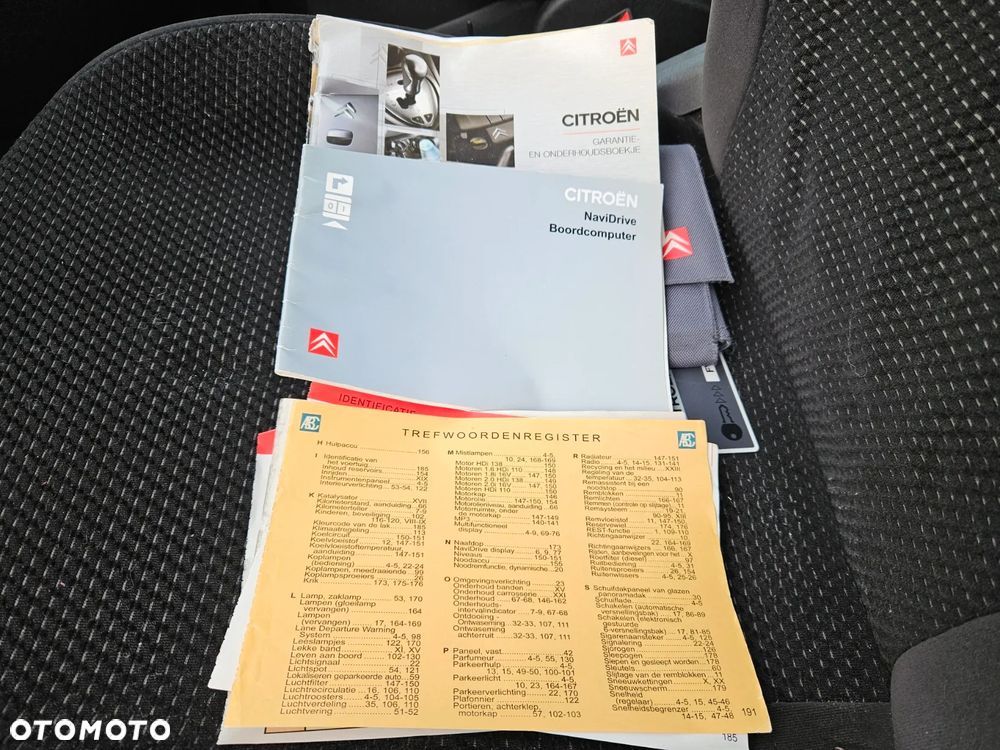 Citroën C4 Picasso 1.8 16V Style - 14