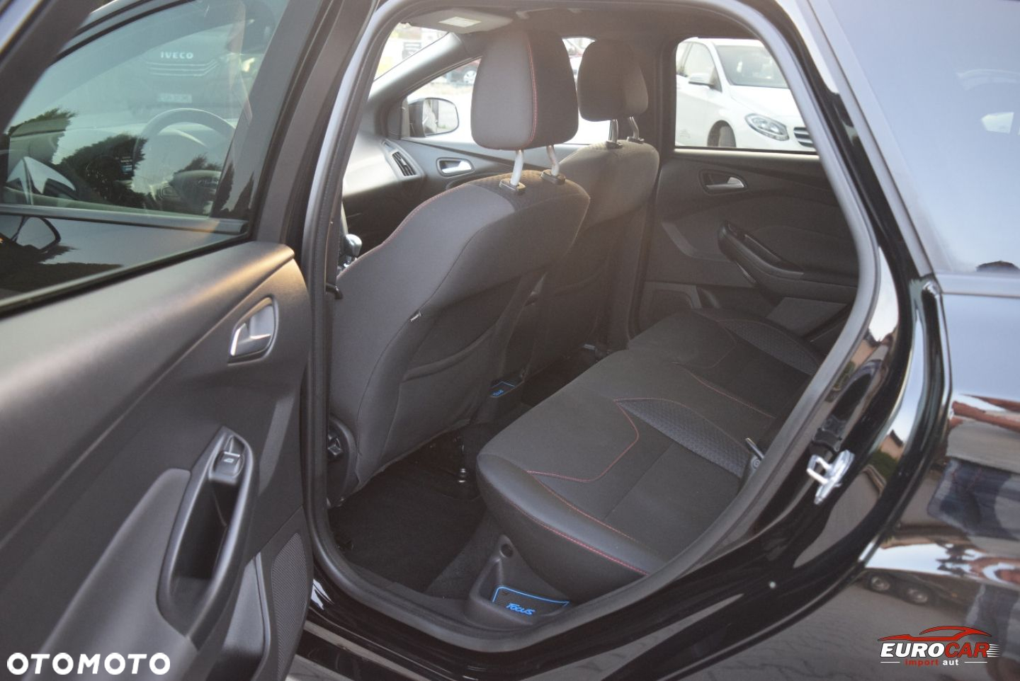 Ford Focus 1.0 EcoBoost ST-Line Black ASS - 19