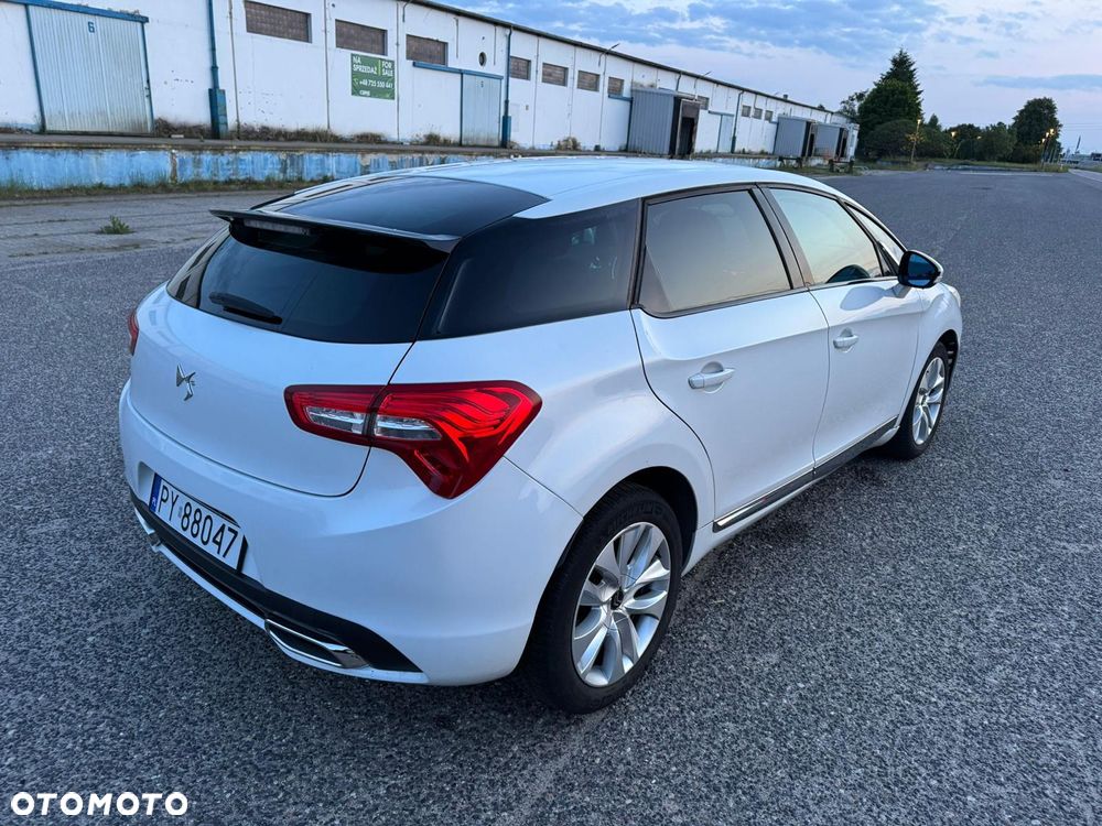 Citroën DS5 e-HDi 115 EGS6 Chic - 7