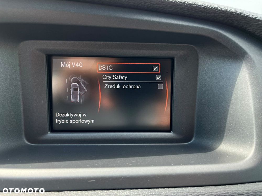 Volvo V40 - 20