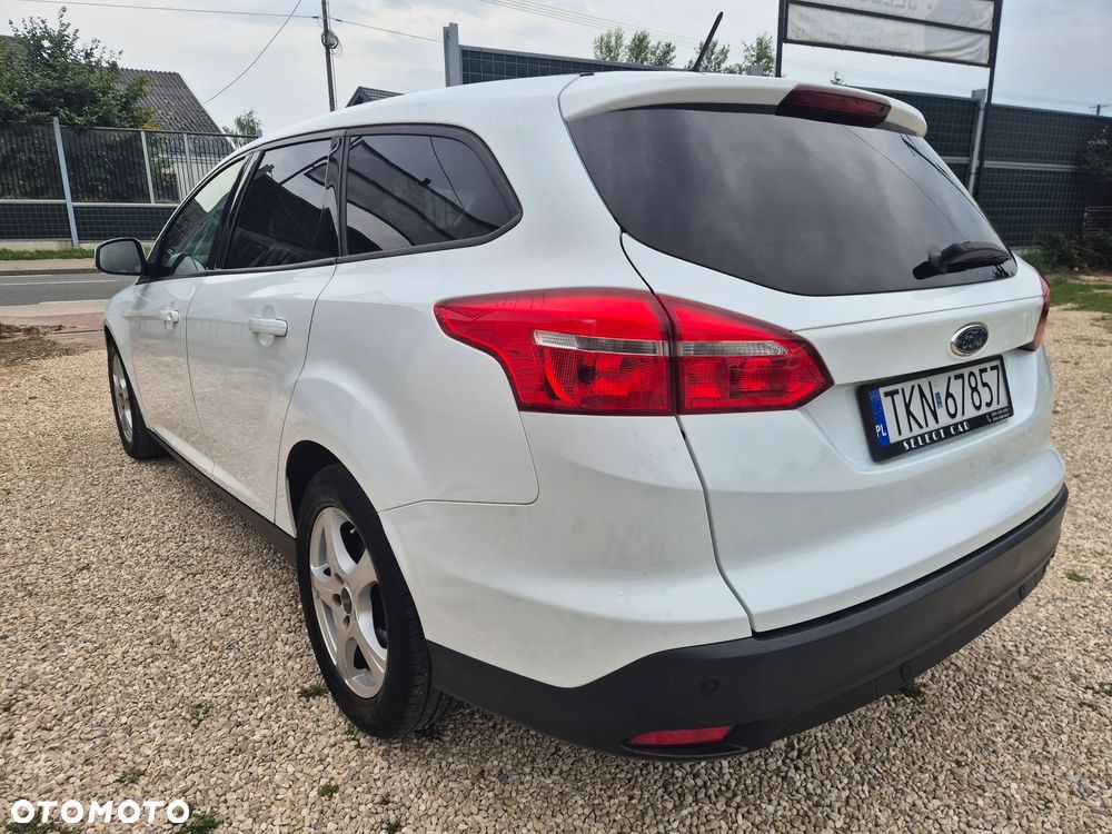 Ford Focus 2.0 EcoBlue Titanium Business - 4