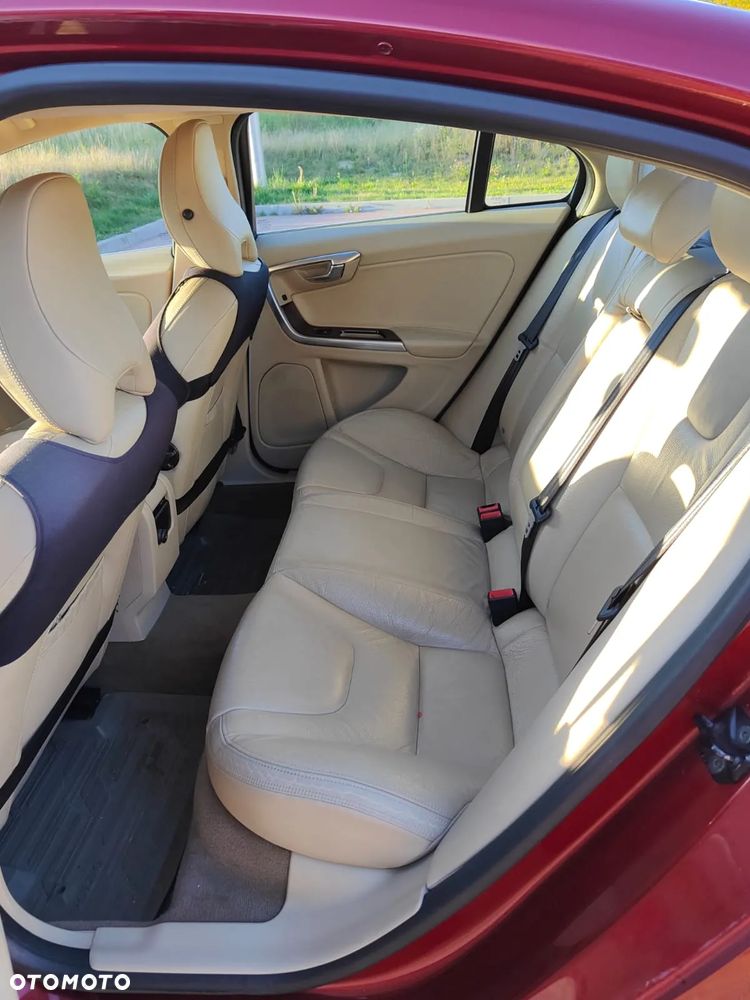 Volvo S60 - 7
