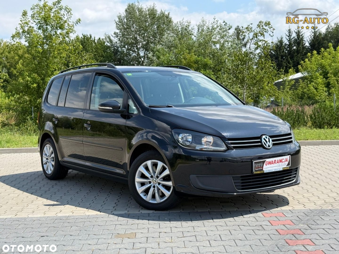 Volkswagen Touran - 2