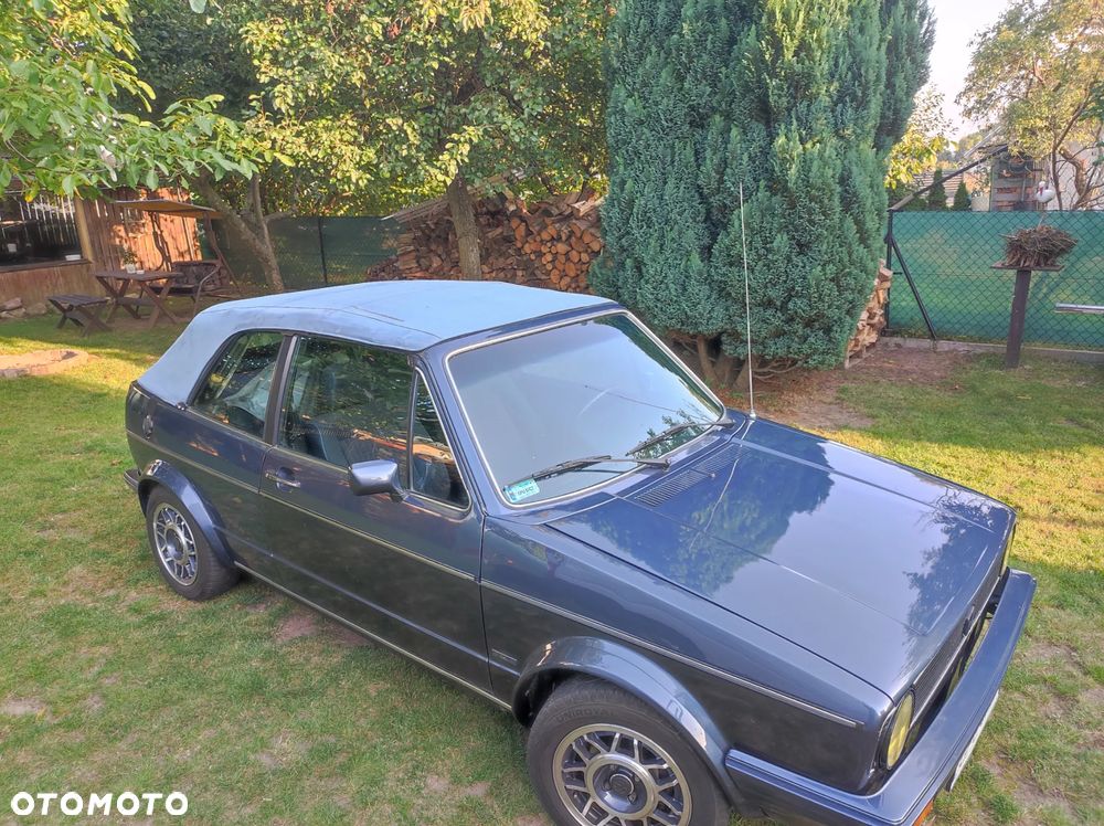 Volkswagen Golf - 5