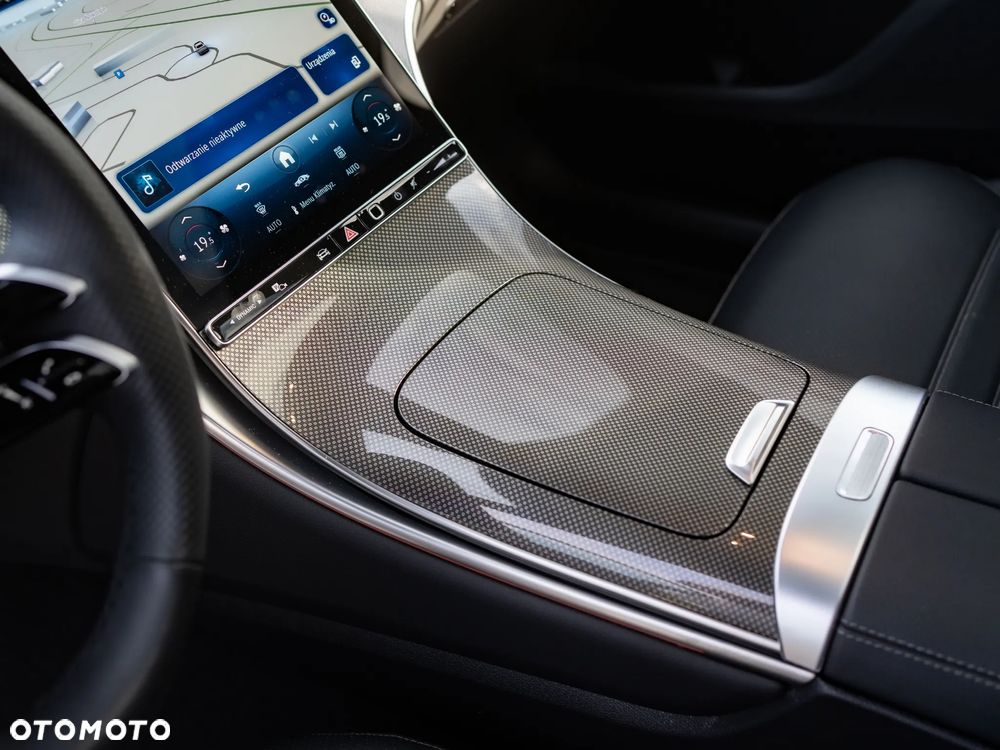 Mercedes-Benz GLC ver-300-4matic-9g--tronic-amg-line-plus - 25