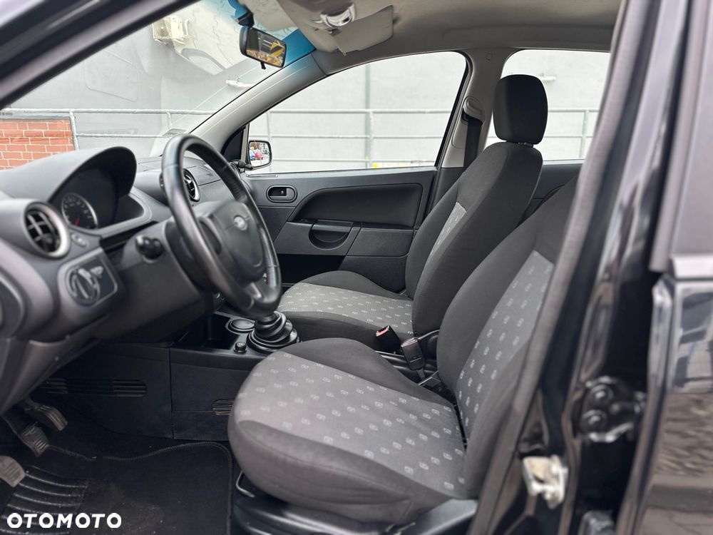 Ford Fiesta 1.3 - 7