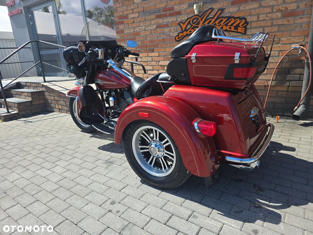 Harley-Davidson Street Glide Trike - 3