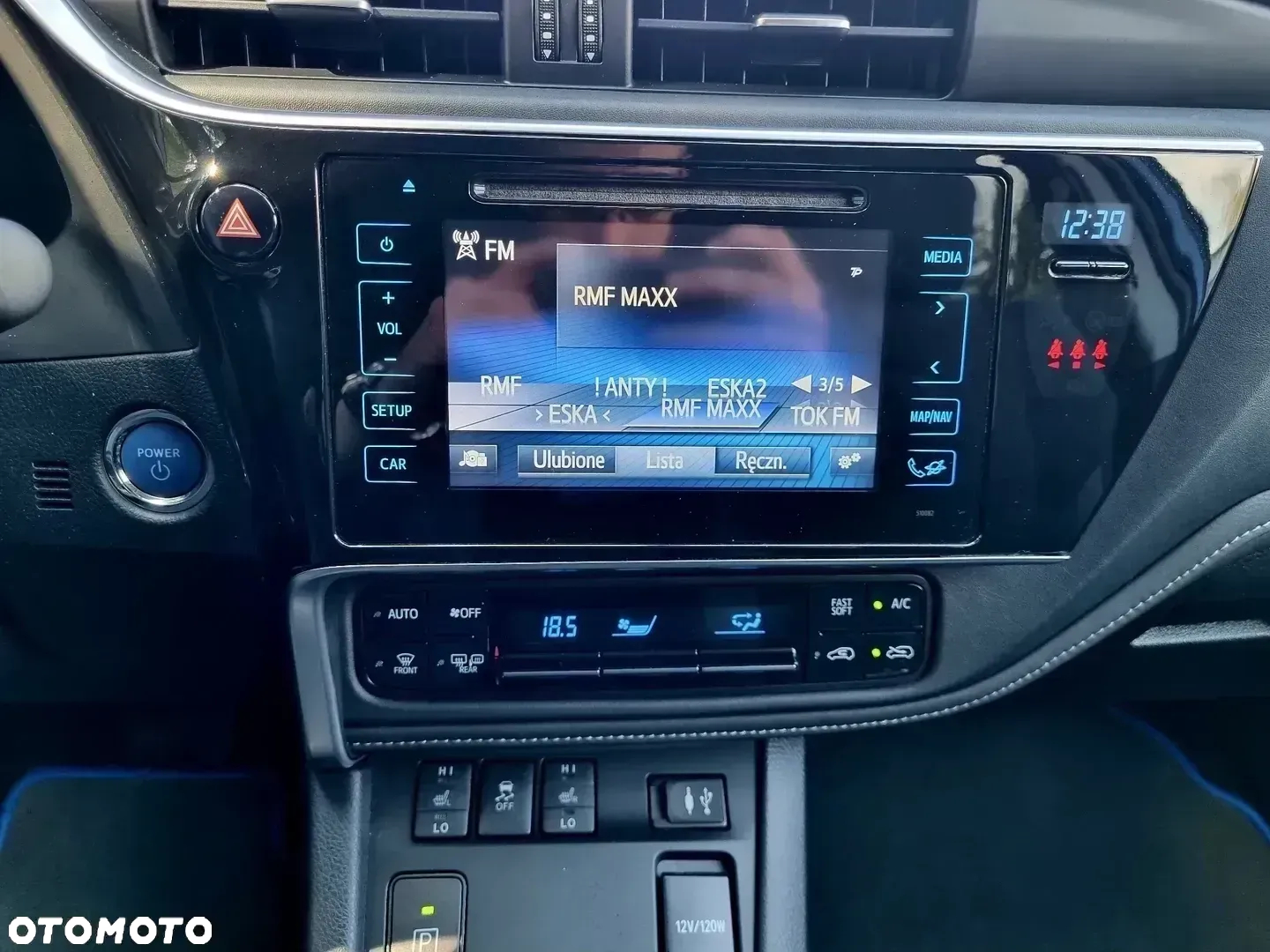 Toyota Auris - 19