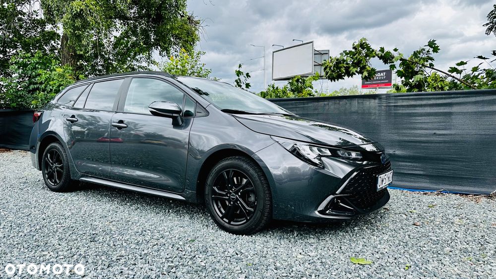 Toyota Corolla 2.0 Hybrid Style - 32