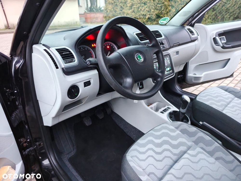 Skoda Fabia - 10