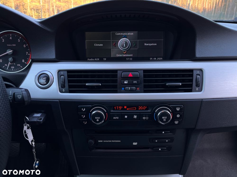 BMW Seria 3 325i - 12