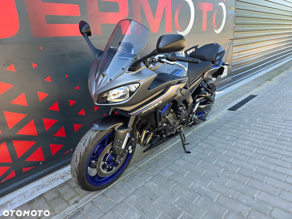 Yamaha FZ8 - 38