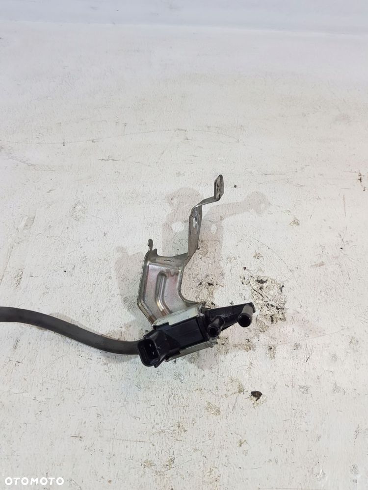 zawór podciśnienia k5t48672 suzuki s-cross sx-4 swift 1.0t 1.4t k10c - 2