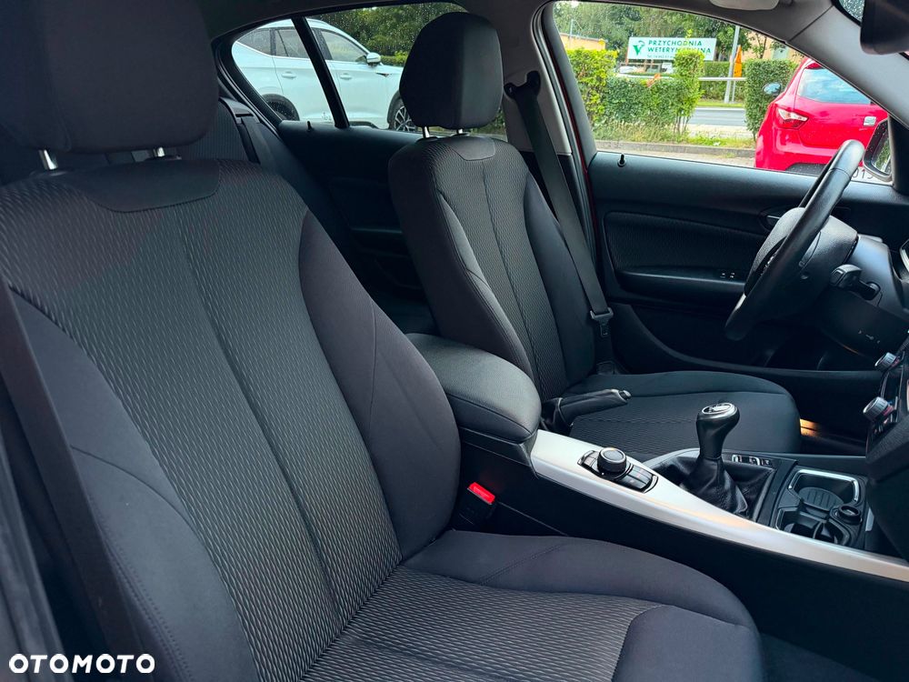 BMW Seria 1 116i Sport Line - 28