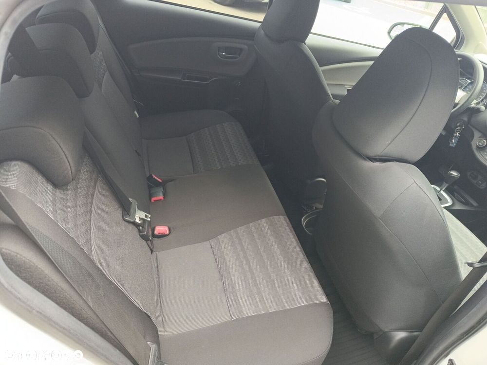 Toyota Yaris - 20