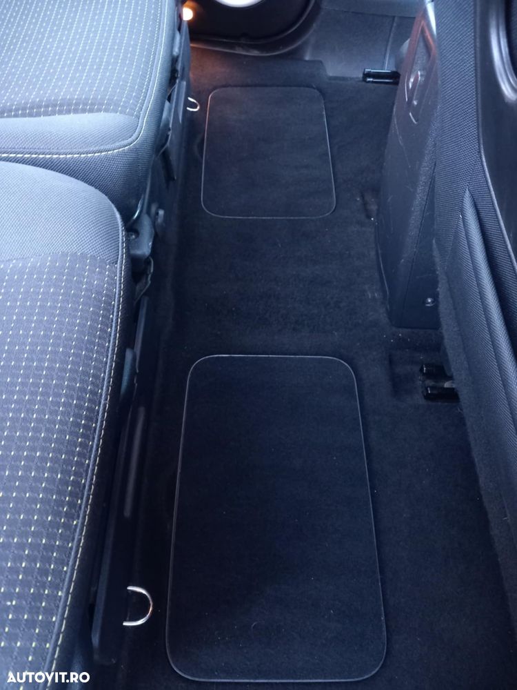 Renault Scenic 2.0 16V Aut. Avantage - 19