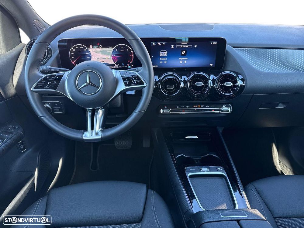 Mercedes-Benz B 180 d - 13