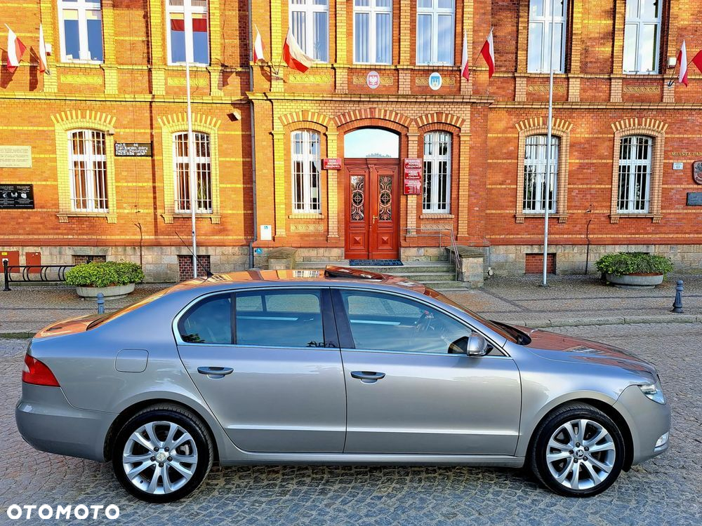 Skoda Superb 1.8 TSI Comfort - 11