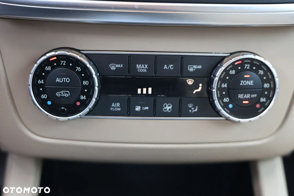 Mercedes-Benz GL 500 4-Matic - 24