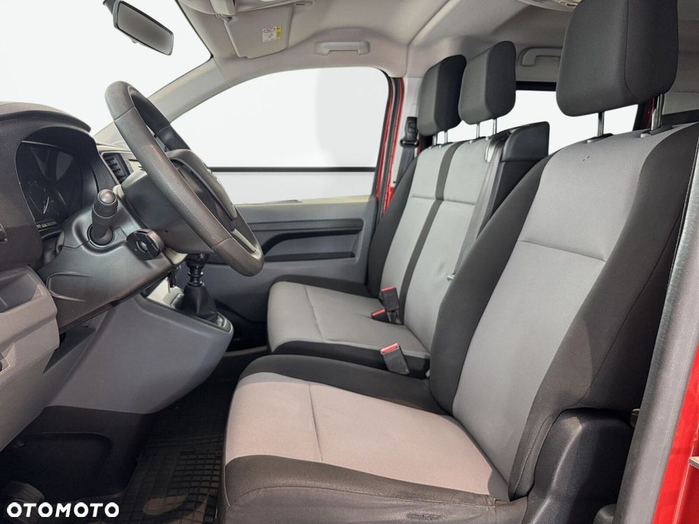 Opel Vivaro - 10