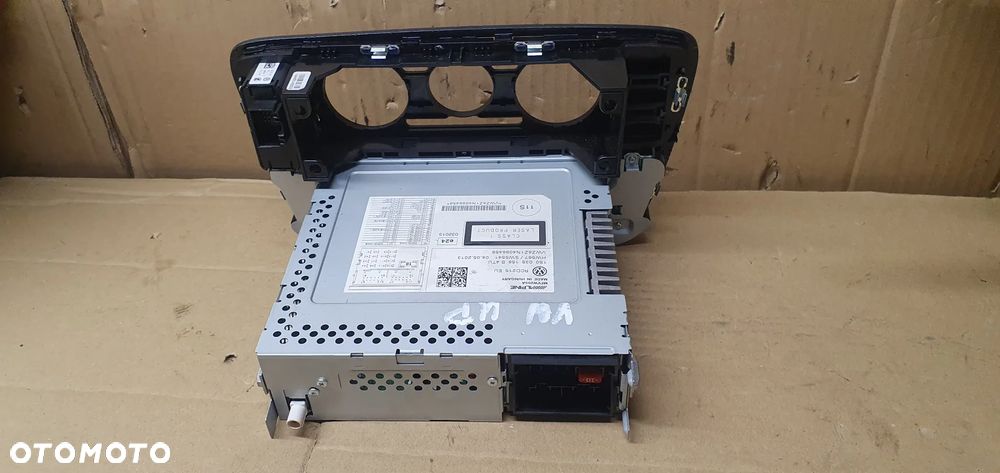 Radio radioodtwarzacz fabryczne VW UP 1S0035156B - 6