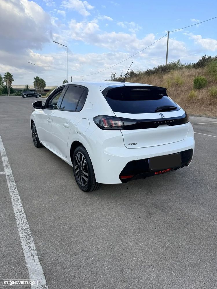 Peugeot 208 1.2 PureTech Allure Pack - 4