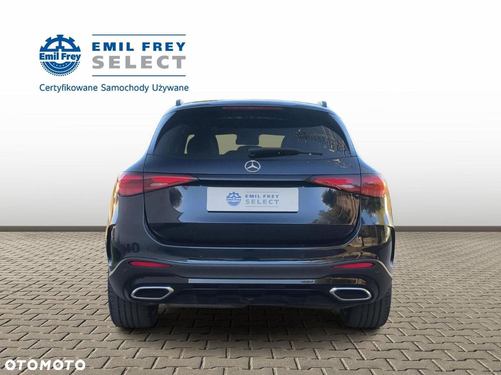 Mercedes-Benz GLC - 4