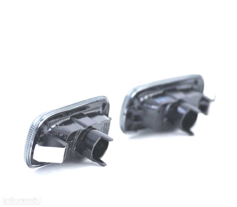 INTERMITENTES LATERAIS AUDI A4 00-04 VIDRO CLARO PRETO - 2