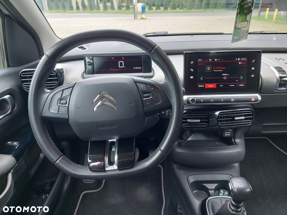 Citroën C4 Cactus 1.2 PureTech Shine S&S - 11