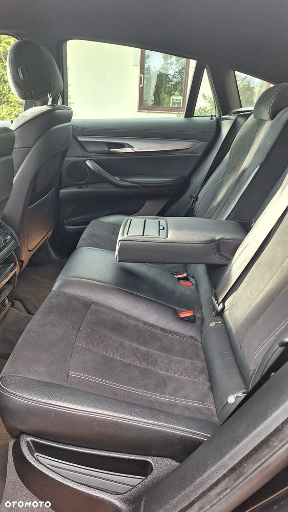 BMW X6 xDrive30d - 17