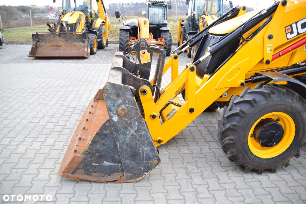 JCB 3CX Sitemaster TURBO 4x4 Torquelock - 5