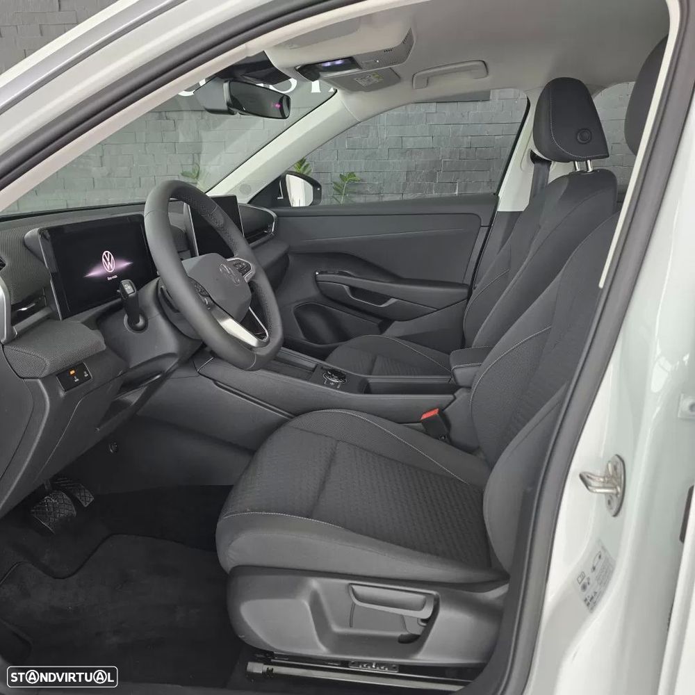 VW T-Roc 1.5 eTSI Trend DSG - 20