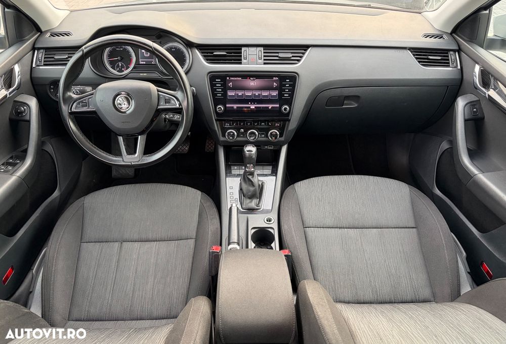 Skoda Octavia - 8