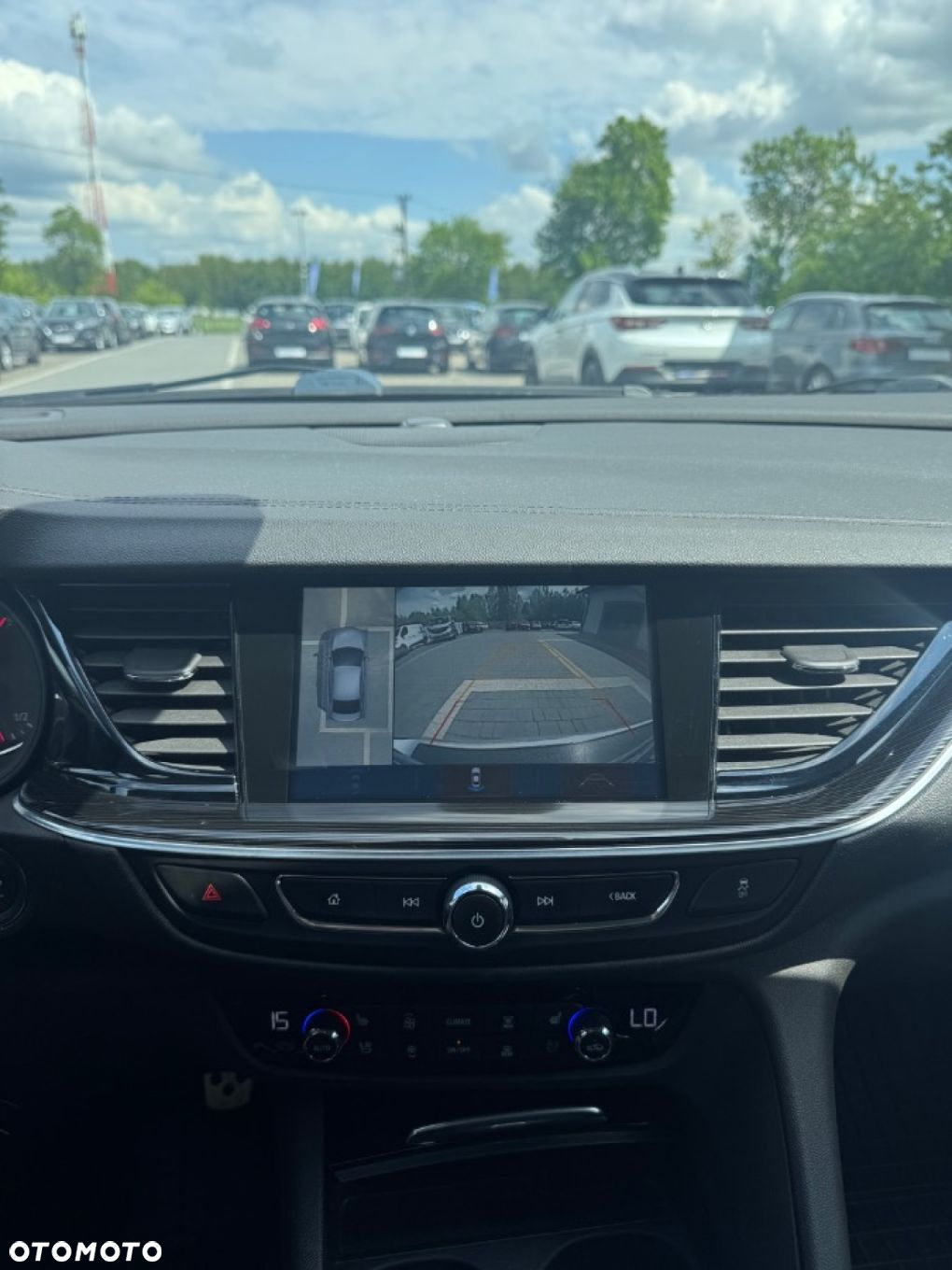 Opel Insignia - 22